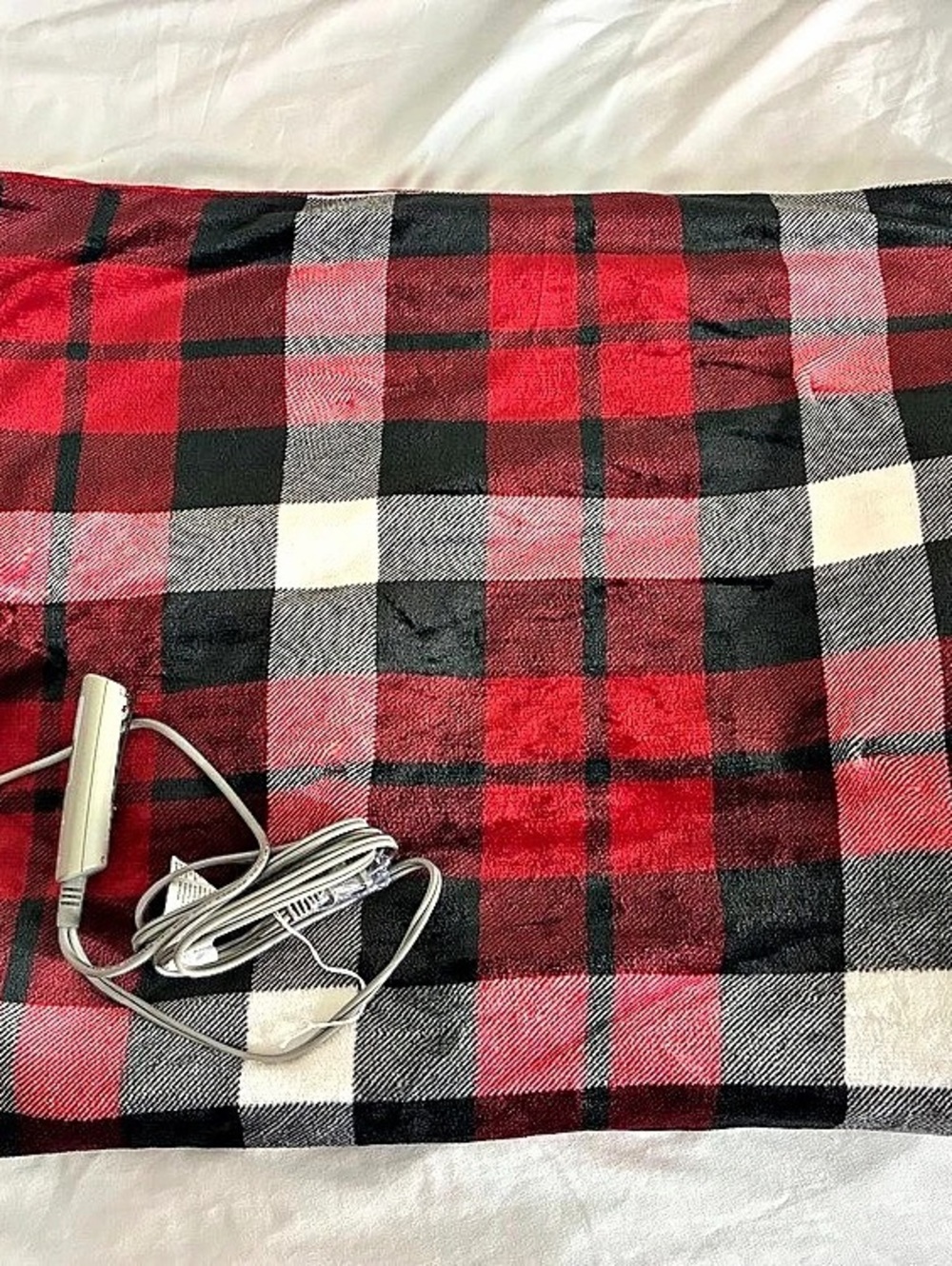 Sunbeam Microplush Heated Throw Blanket Red Plaid & Black Plaid